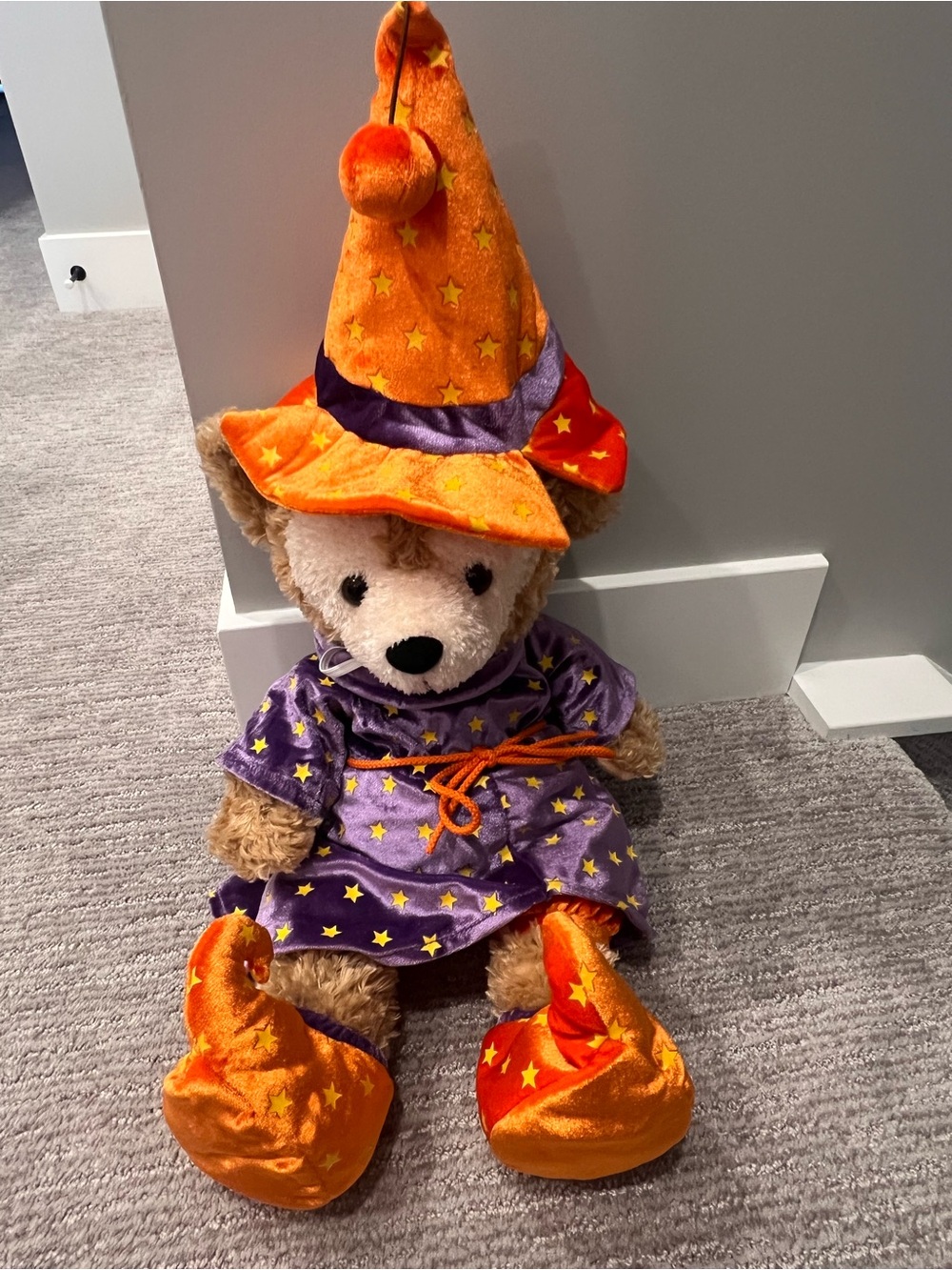 Tokyo Disney Sea Halloween Duffy Plush, great condition.